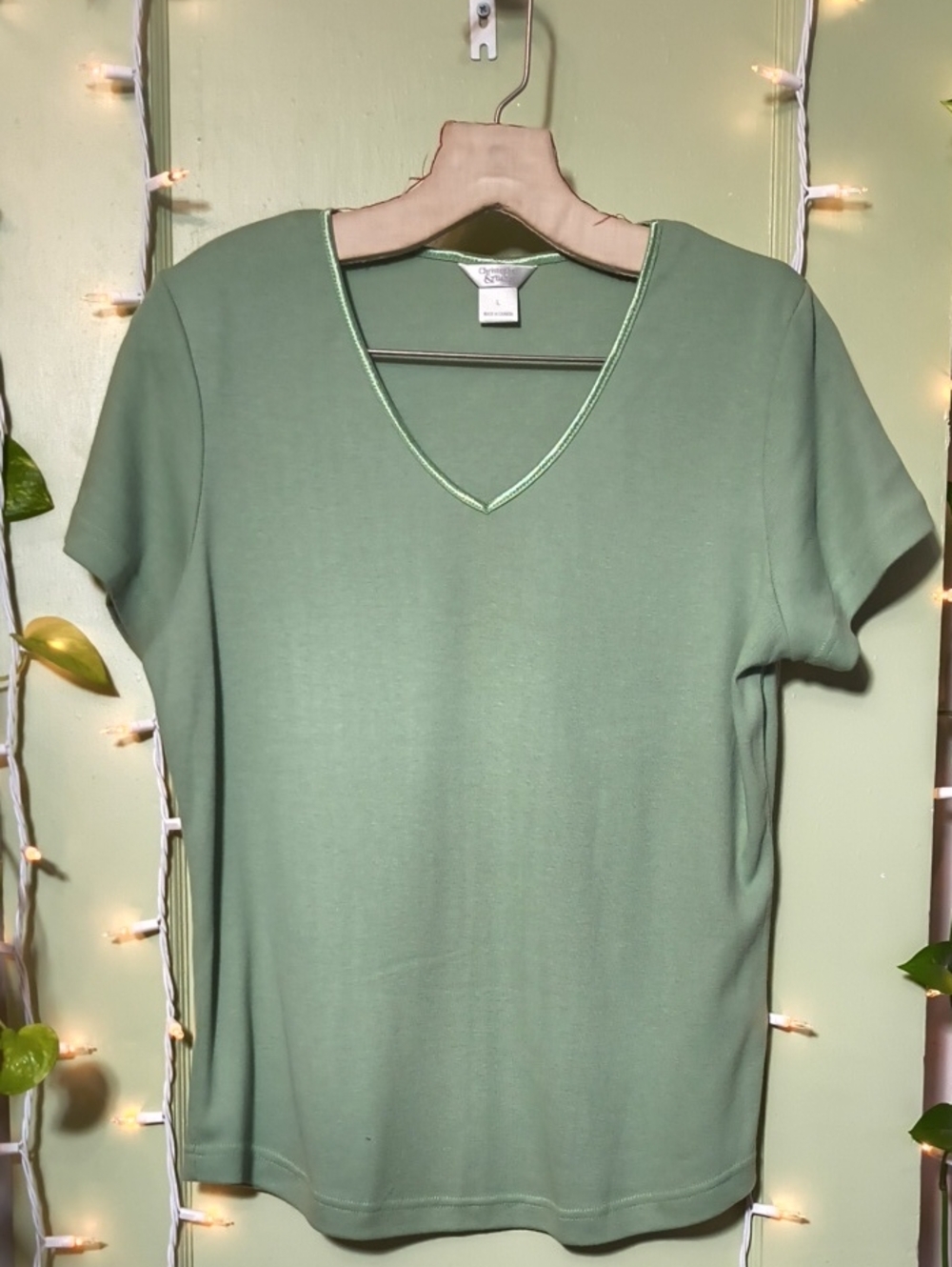 Women's Christopher & Banks Mossy Sage Green V neck T-shirt L